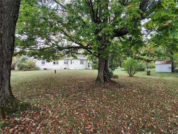 $99,900 | 6068 Shed Road, Westmoreland, NY 13440
