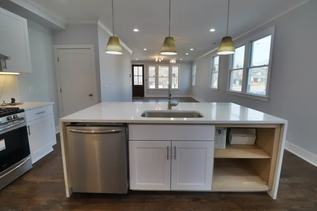 $2,700 | 628 Shelby Avenue, Unit B, Nashville, TN 37206