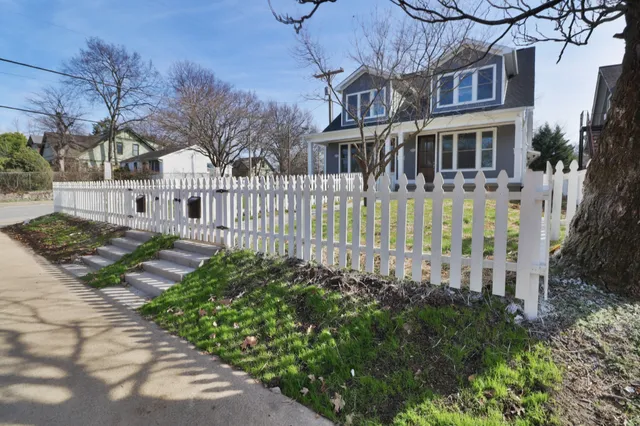 $2,700 | 628 Shelby Avenue, Unit B, Nashville, TN 37206