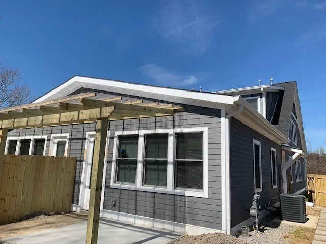 $2,700 | 628 Shelby Avenue, Unit B, Nashville, TN 37206