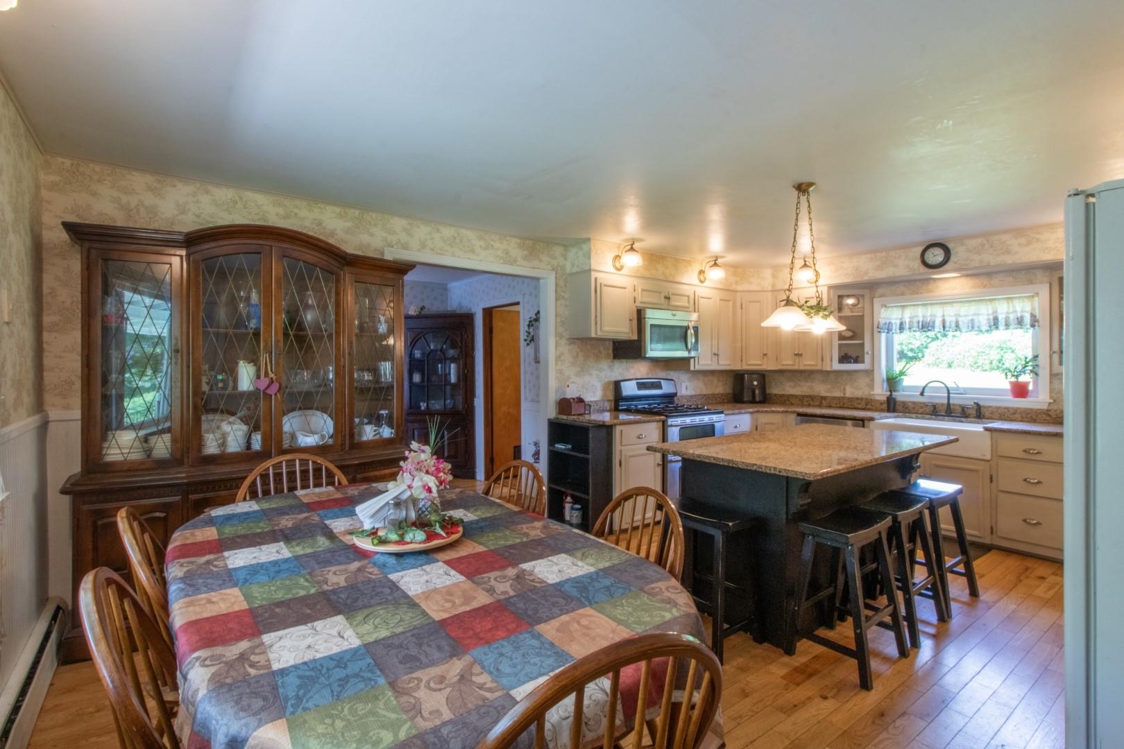 957 Lake Region Road Orleans, VT 05860 - Photo 13 of 40