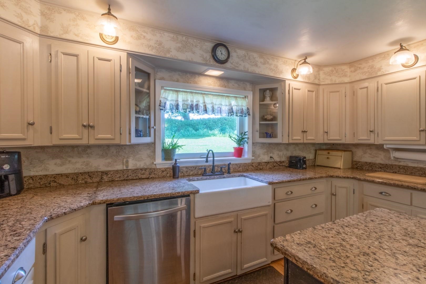 957 Lake Region Road Orleans, VT 05860 - Photo 24 of 40