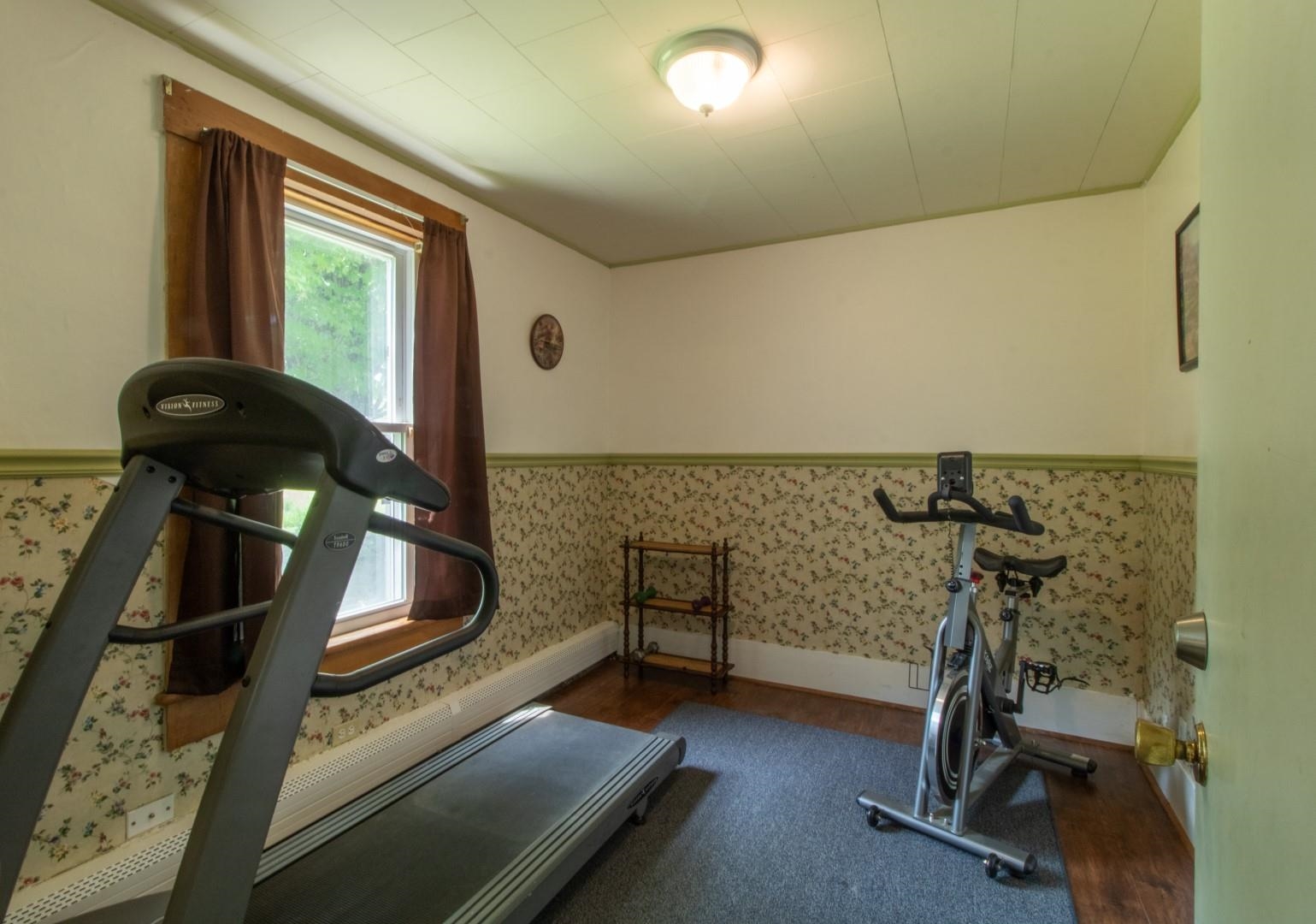 957 Lake Region Road Orleans, VT 05860 - Photo 4 of 40