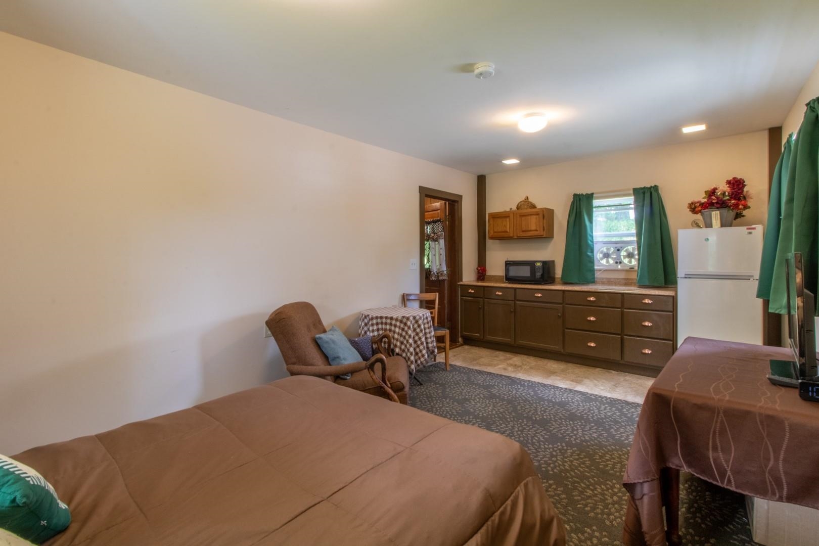 957 Lake Region Road Orleans, VT 05860 - Photo 8 of 40
