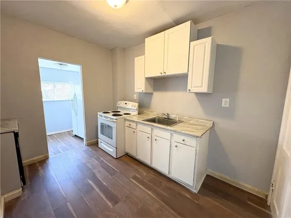 $1,250 | 1020 Lakewood Street, Pittsburgh, PA 15220