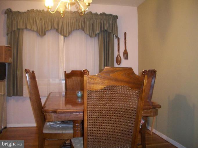 6906 Good Luck Road Hyattsville, MD 20784 - Photo 3 of 10 Dining Area