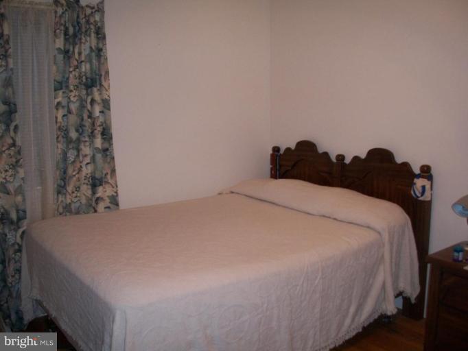 6906 Good Luck Road Hyattsville, MD 20784 - Photo 5 of 10 Bedroom #1