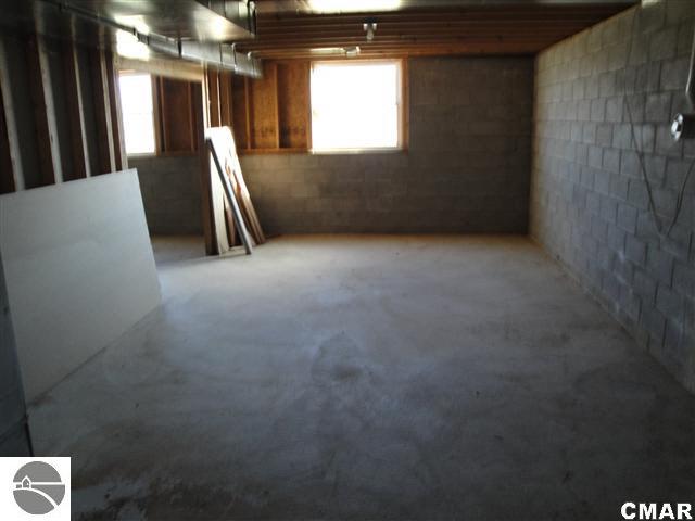 4540 East Millbrook Road Mount Pleasant, MI 48858 - Photo 23 of 25 1771983-22.JPG