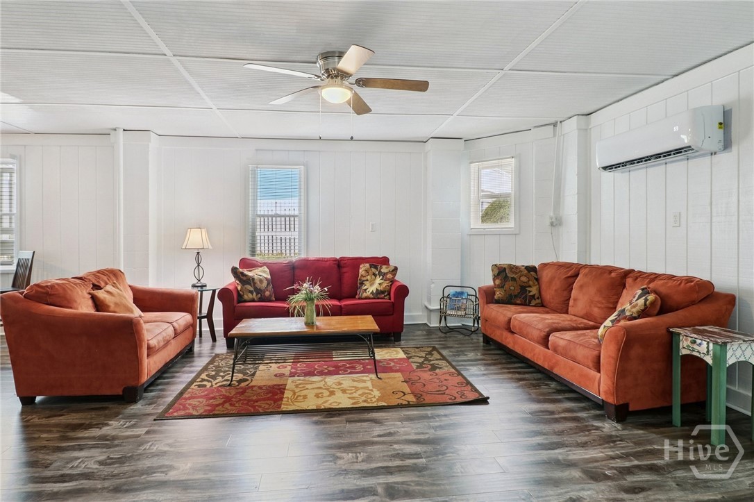29 Taylor Street Tybee Island, GA 31328 - Photo 31 of 60 Ground floor living room