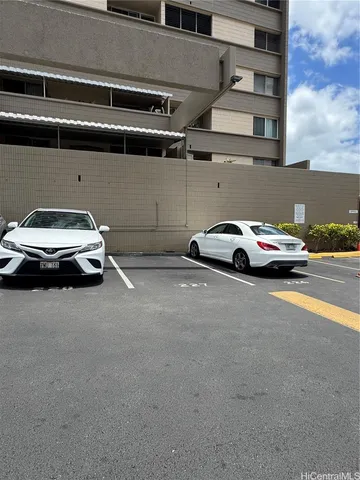 $479,000 | 3215 Ala Ilima Street, Unit B909, Honolulu, HI 96818