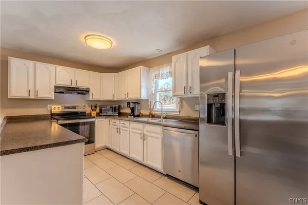 $259,900 | 136 Forrest Street, Deerfield, NY 13502