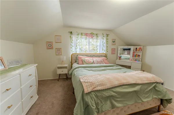 $259,900 | 136 Forrest Street, Deerfield, NY 13502
