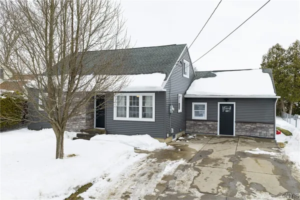 $259,900 | 136 Forrest Street, Deerfield, NY 13502