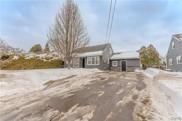 $259,900 | 136 Forrest Street, Deerfield, NY 13502