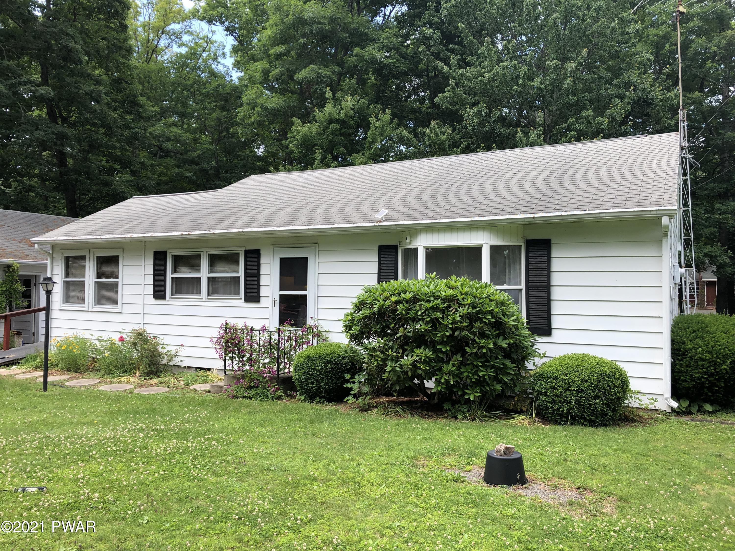 234 Tauschman Road Greentown, PA 18426 - Photo 4 of 40 Front House