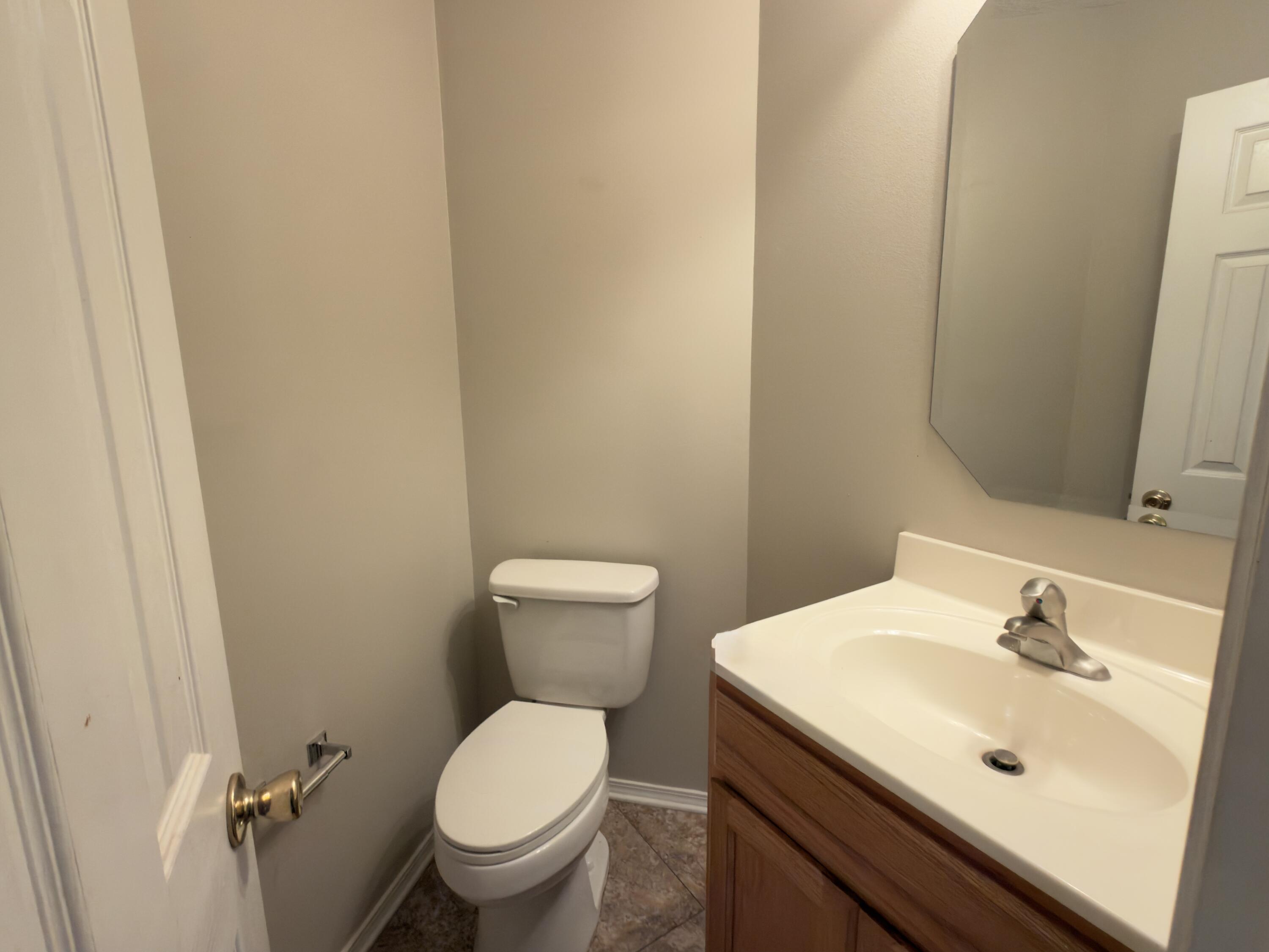 688 Brunson Street Crestview, FL 32536 - Photo 11 of 27 half bath