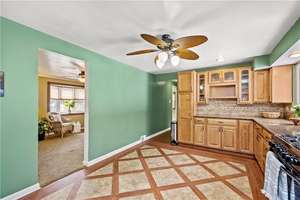 1303 McCully Road Pittsburgh, PA 15234 - Photo 5 of 25 Gallery Image 5