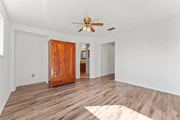 $1,950 | 9723 Cedar Bluff Drive, Houston, TX 77064