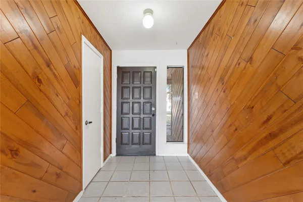 $1,950 | 9723 Cedar Bluff Drive, Houston, TX 77064