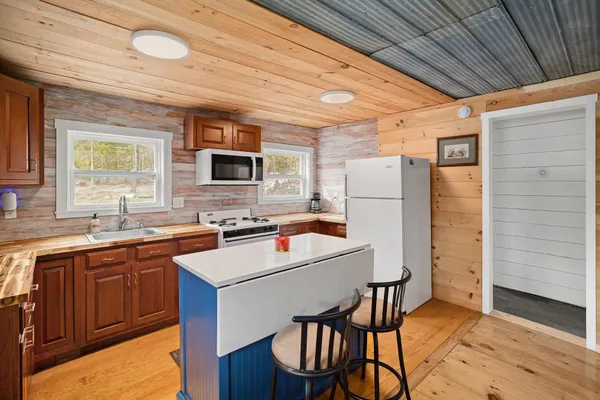$315,000 | 777 Tenney Pond Road, Newbury, VT 05081