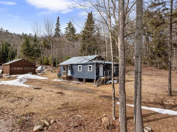 $315,000 | 777 Tenney Pond Road, Newbury, VT 05081