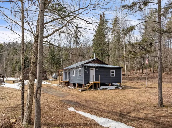 $315,000 | 777 Tenney Pond Road, Newbury, VT 05081