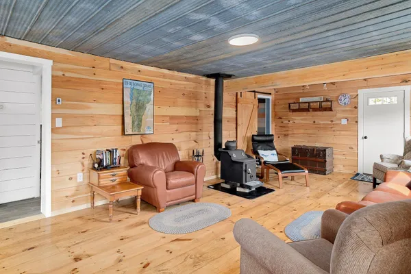 $315,000 | 777 Tenney Pond Road, Newbury, VT 05081