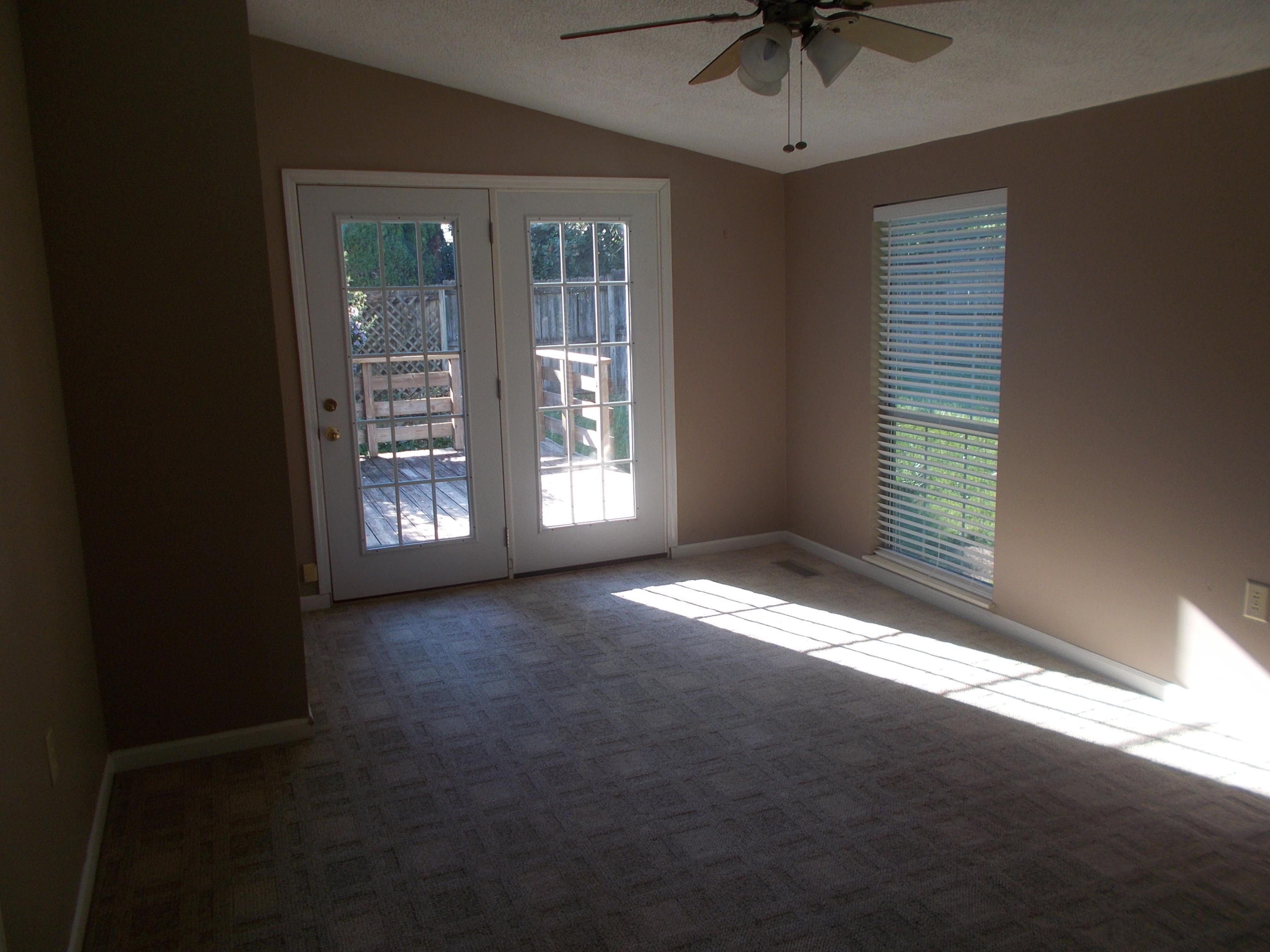 8908 Colchester Ridge Road Knoxville, TN 37922 - Photo 8 of 14 DSCN3703