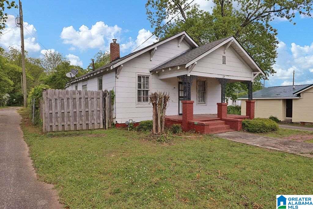 717 West 18th Street Anniston, AL 36201 - Photo 1 of 19