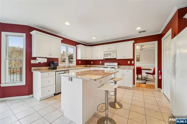 $1,199,000 | 185 Summit Avenue, Pompton Lakes, NJ 07442