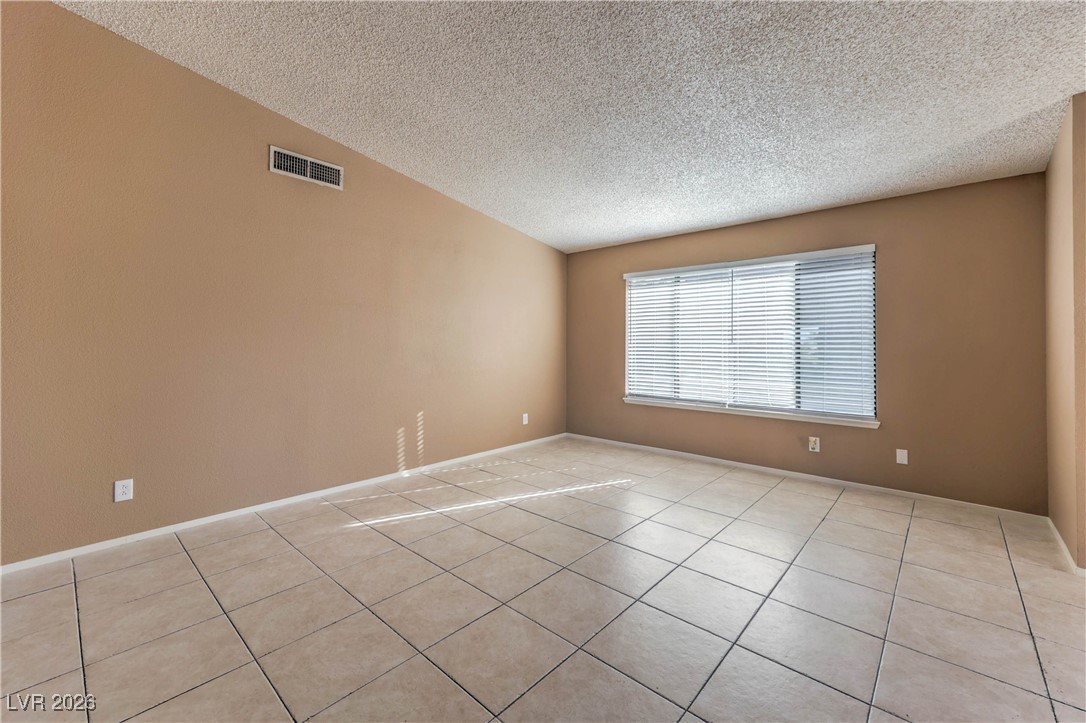 141 Alpine Court Henderson, NV 89074 - Photo 11 of 37