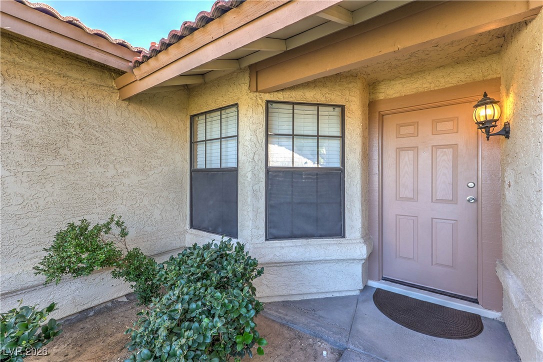 141 Alpine Court Henderson, NV 89074 - Photo 4 of 37