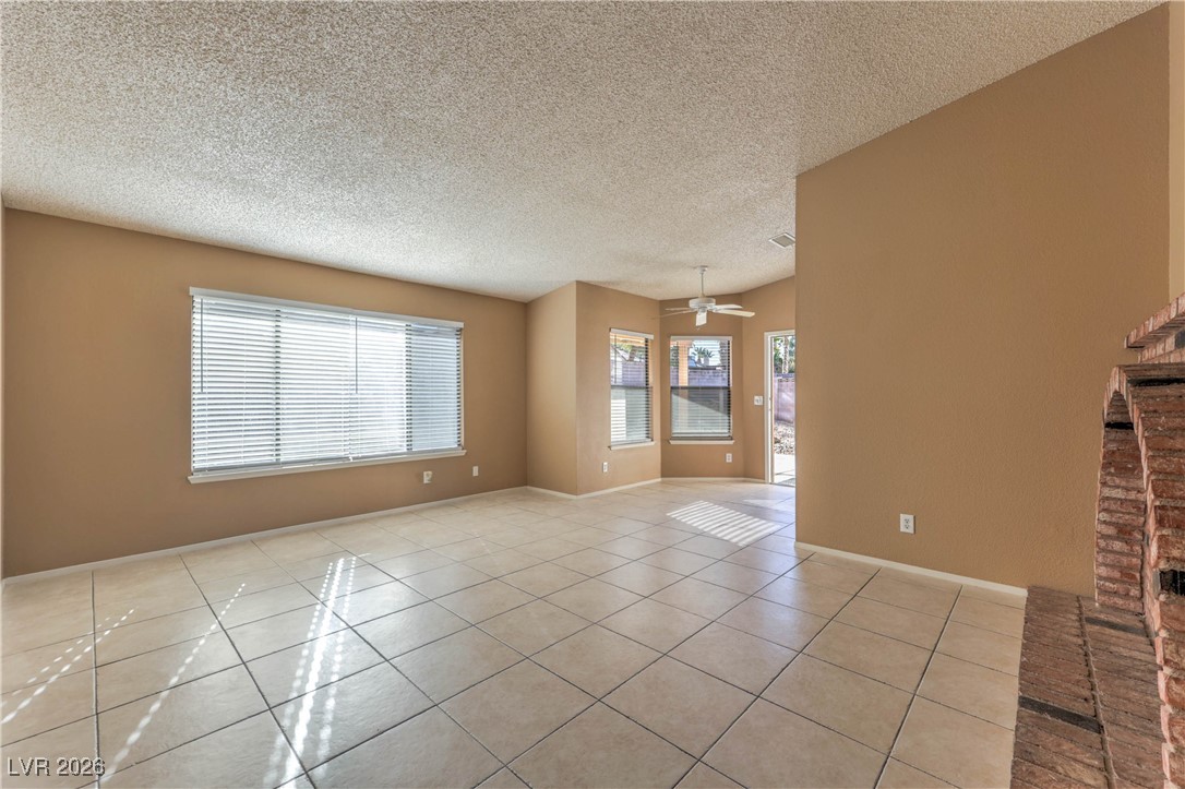 141 Alpine Court Henderson, NV 89074 - Photo 10 of 37