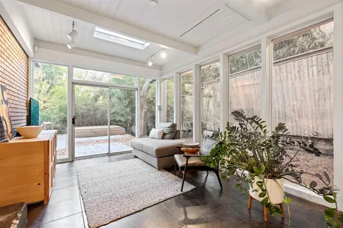 $875,000 | 7320 Walling Lane, Dallas, TX 75231