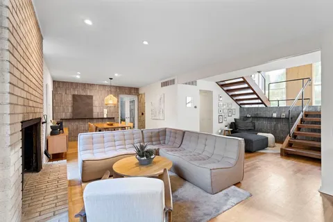 $875,000 | 7320 Walling Lane, Dallas, TX 75231