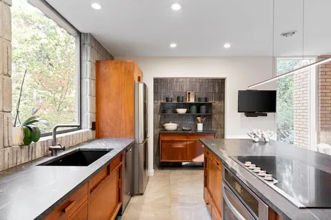 $875,000 | 7320 Walling Lane, Dallas, TX 75231