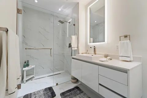 $2,875,000 | 3100 North Ocean Drive, Unit H1603, Singer Island, FL 33404