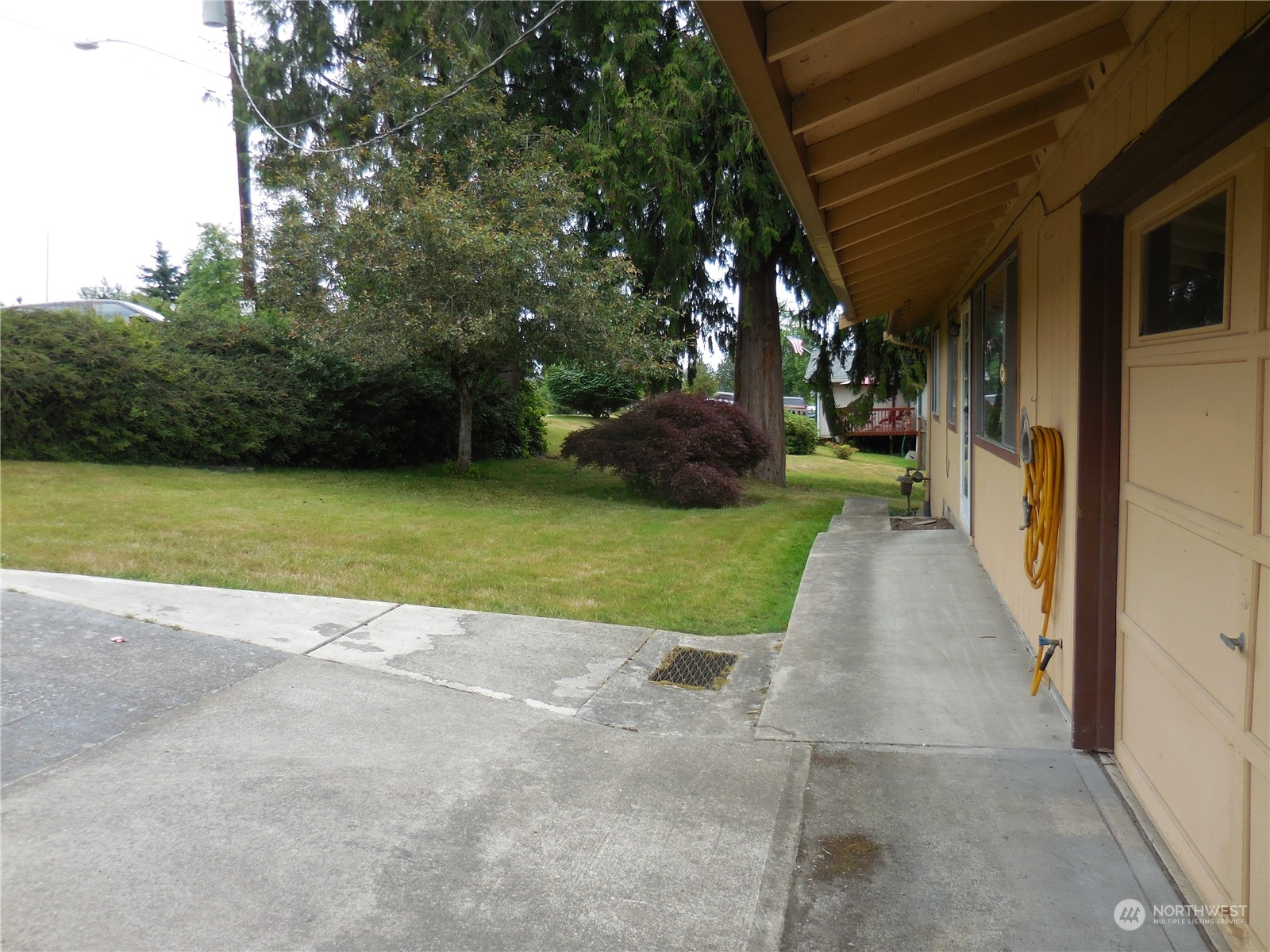 7294 East Collins Road Port Orchard, WA 98366 - Photo 12 of 39 Gallery Image 12