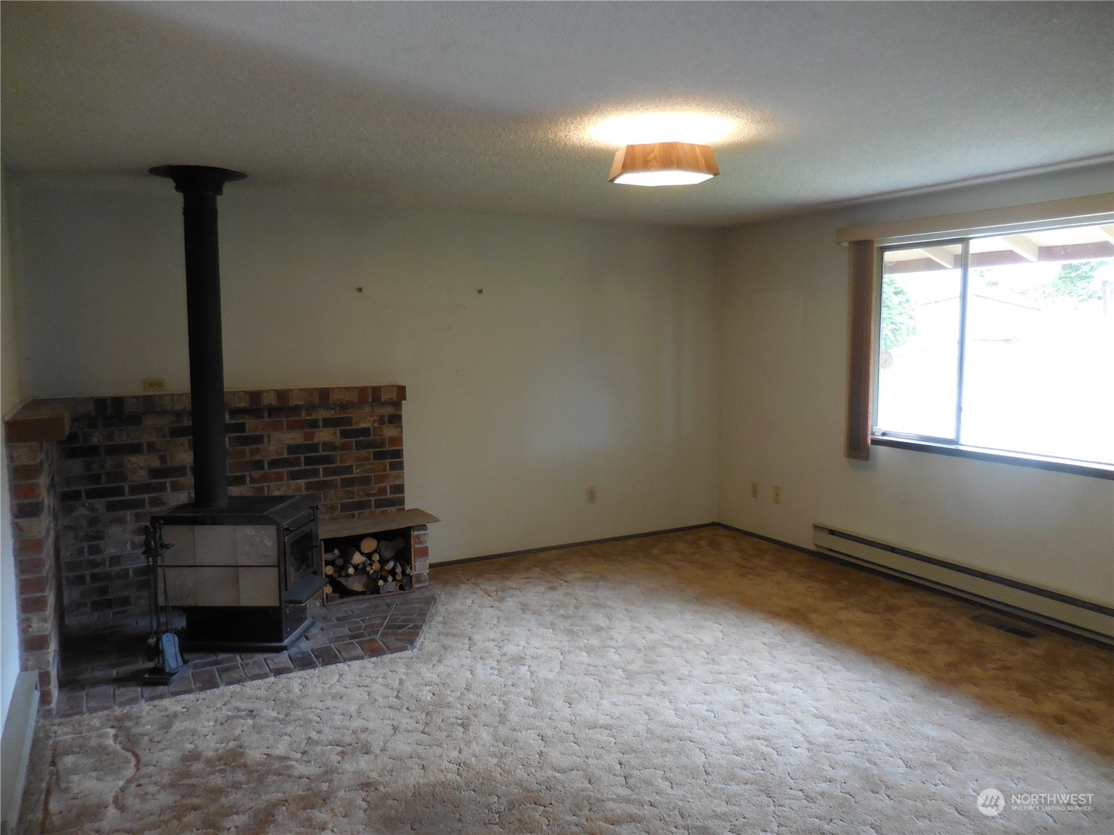 7294 East Collins Road Port Orchard, WA 98366 - Photo 14 of 39 Gallery Image 14