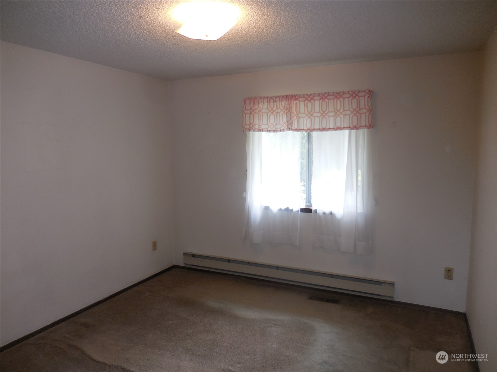 7294 East Collins Road Port Orchard, WA 98366 - Photo 22 of 39 Gallery Image 22