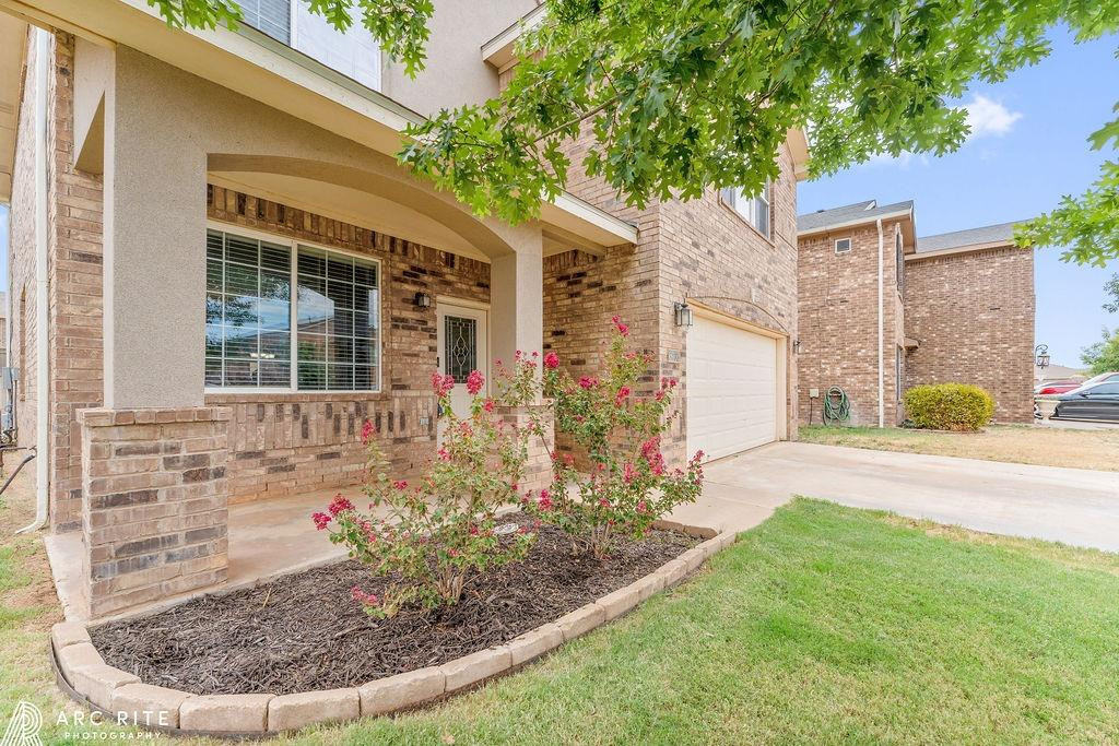 8703 10th Street Lubbock, TX 79416 - Photo 3 of 28 Photo 3