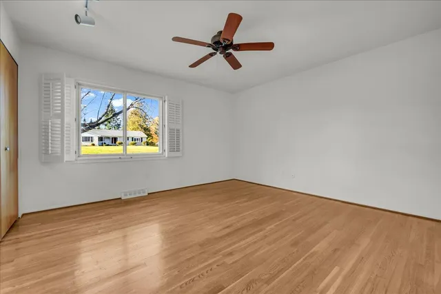 $415,000 | 384 Bellarmine Drive, Rochester, MI 48309