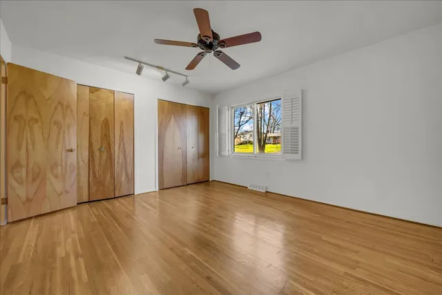 $415,000 | 384 Bellarmine Drive, Rochester, MI 48309