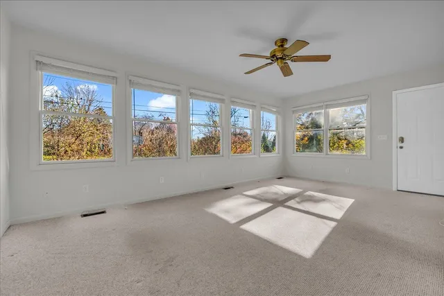 $415,000 | 384 Bellarmine Drive, Rochester, MI 48309