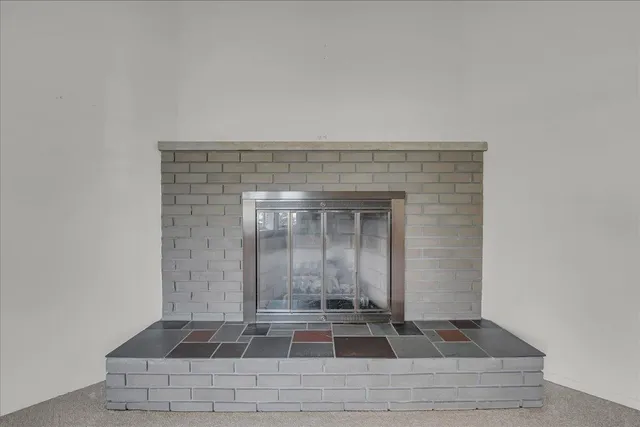 $415,000 | 384 Bellarmine Drive, Rochester, MI 48309