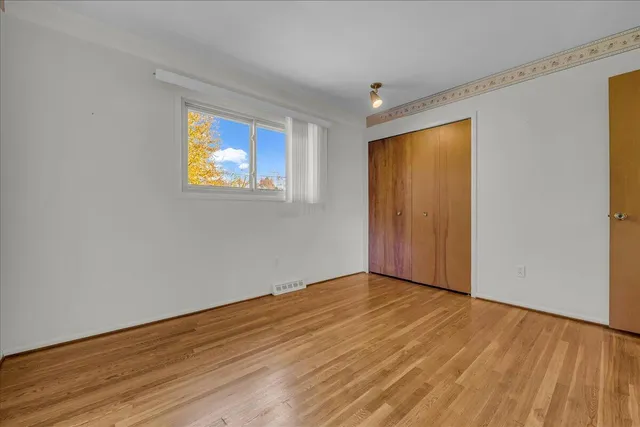 $415,000 | 384 Bellarmine Drive, Rochester, MI 48309