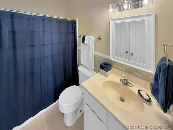 $259,900 | 182 Bluff Boulevard, Unit 5A, Camdenton, MO 65020
