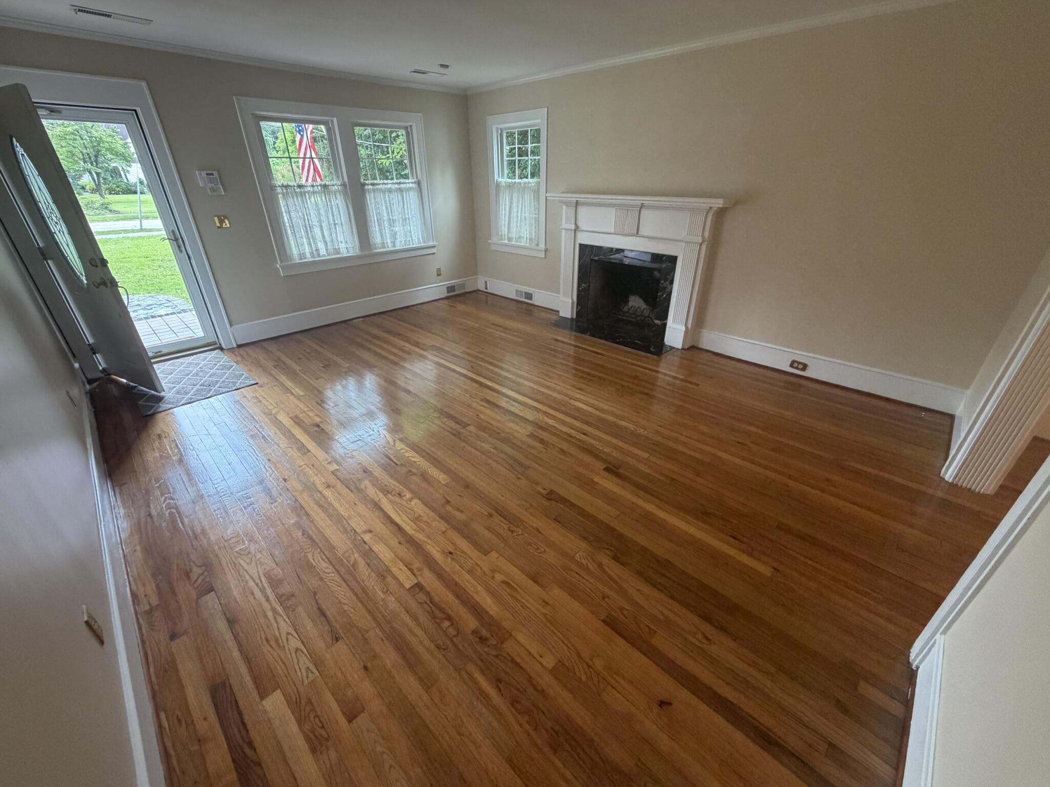 213 Haynsworth Street Sumter, SC 29150 - Photo 6 of 37 IMG_1394