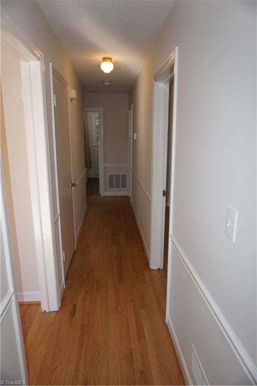 2475 Darrow Road Walkertown, NC 27051 - Photo 20 of 34 Gallery Image 20