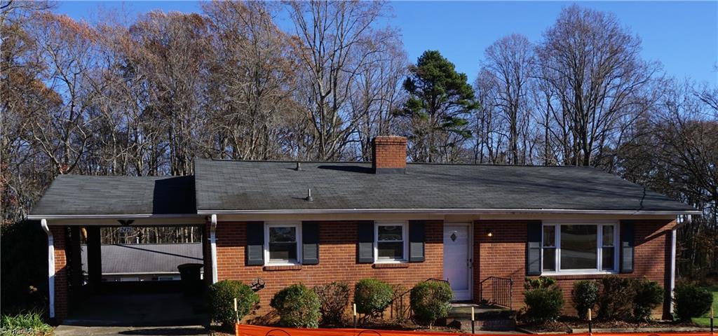 2475 Darrow Road Walkertown, NC 27051 - Photo 2 of 34 Gallery Image 2